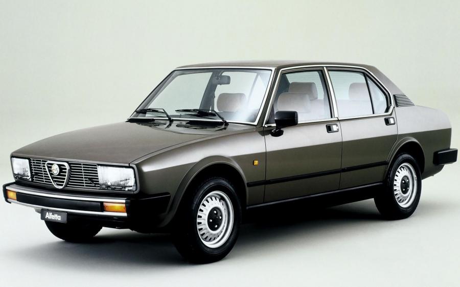 Alfa Romeo Alfetta 2.0 (116) '1981 - 83